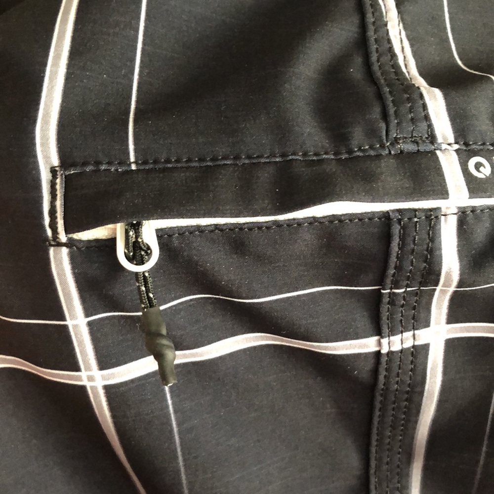 Quicksilver Board Shorts Swim Trunks  Men’s SZ M black White - Picture 6 of 6